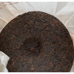 Чай Шу Пуэр YUNNAN CHI TSE BEENG CHA 357 г 2018 год. Photo 3